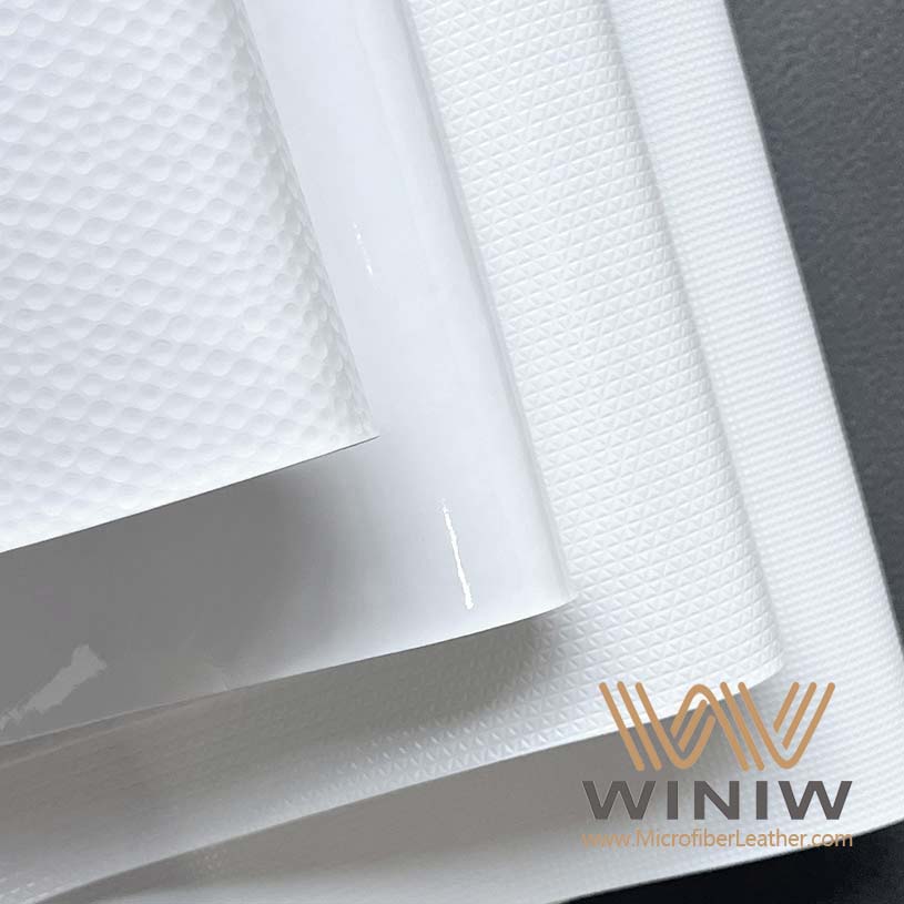 Material de PU para fútbol vs. TPU vs. PVC explicado